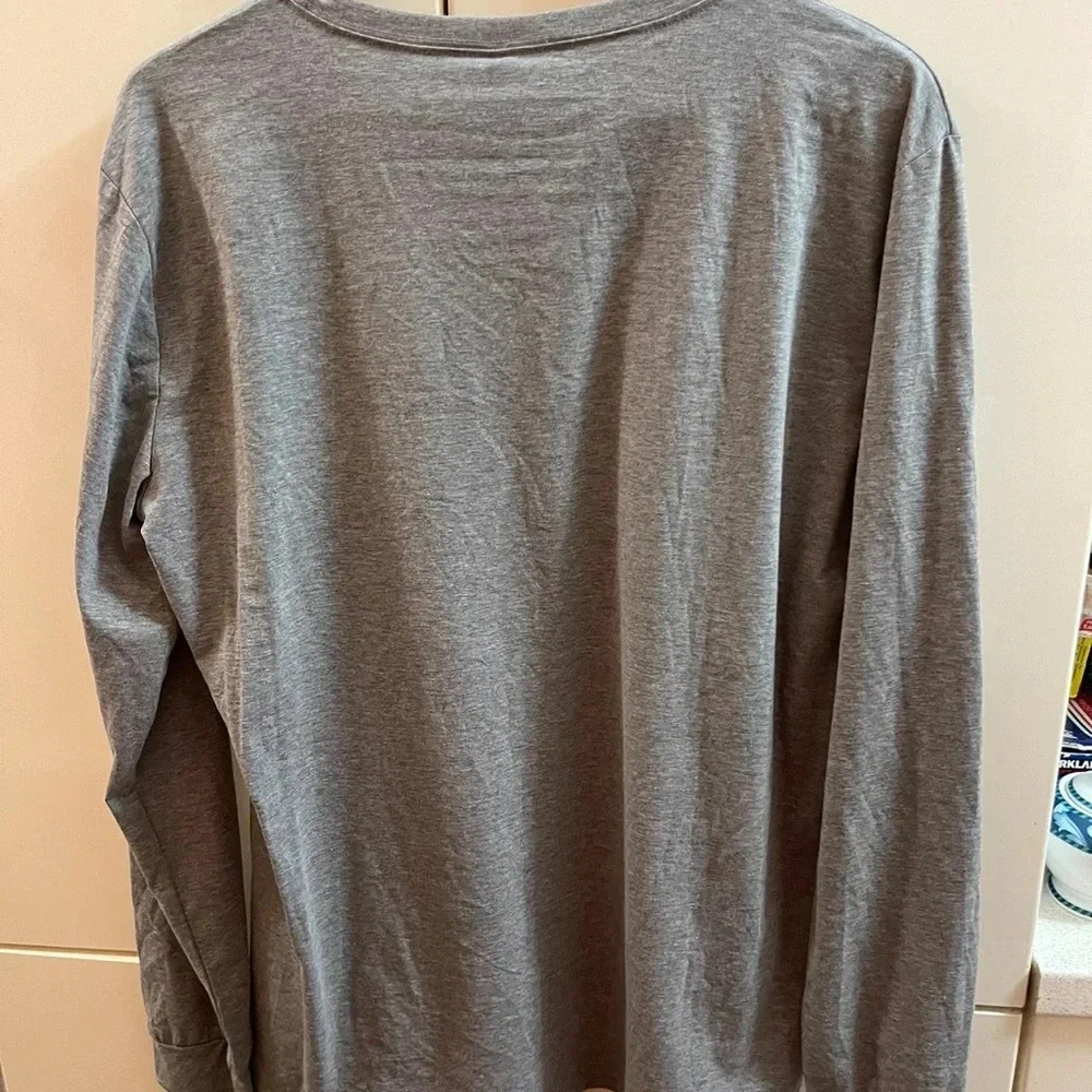 Pat pat womans/ mans T-shirts Christmas top BELIEVE GRAY COLOR size XXL ( L/XL) - Picture 3 of 5